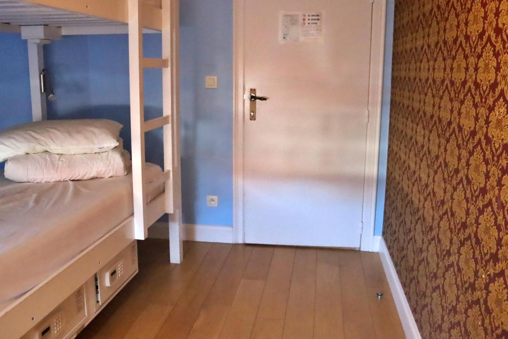 Hostel Lybeer Brygge Exteriör bild