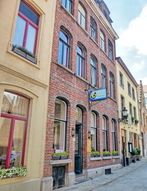 Hostel Lybeer Brygge Exteriör bild
